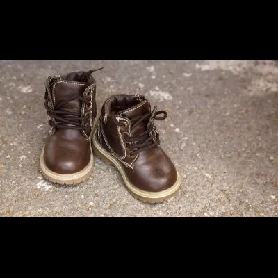 children’s footwear